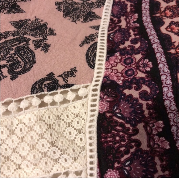 💗Altar’d State Paisley Crochet Lace Shift Dress - Picture 4 of 4